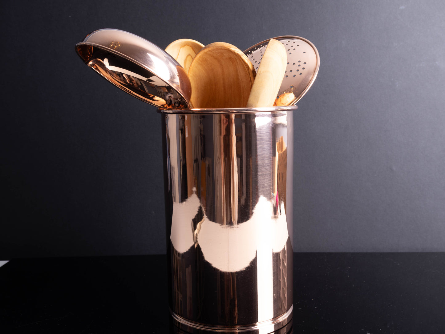 Handcrafted Copper Utensil Holder – Tin-Lined Kitchen Organizer (12.2 × 20 cm)