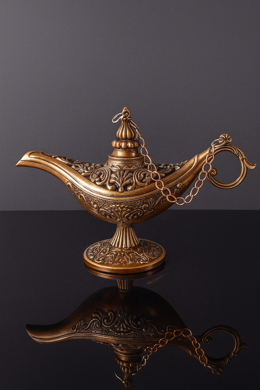 Aladdin Magic Lamp – Authentic Oriental Zinc Alloy Decorative Piece & Incense Burner