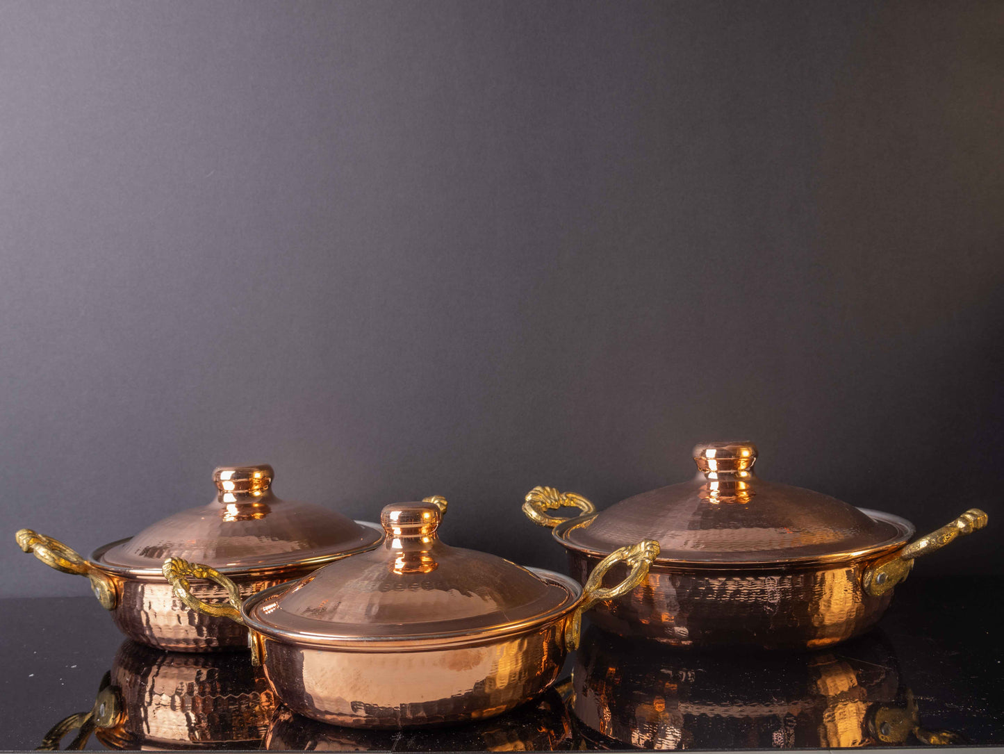 Hammered Copper Pan Set – Handmade Turkish Cookware (16–24 cm, Tin-Lined)